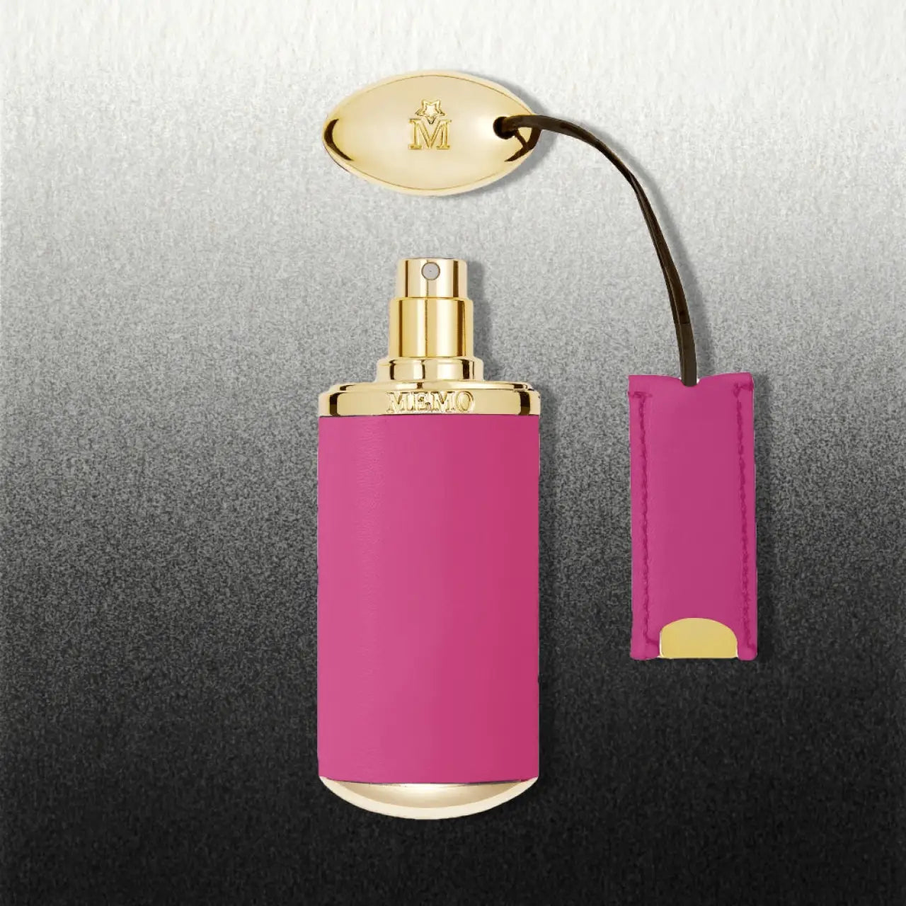 Pink sky - Travel case | Memo Paris